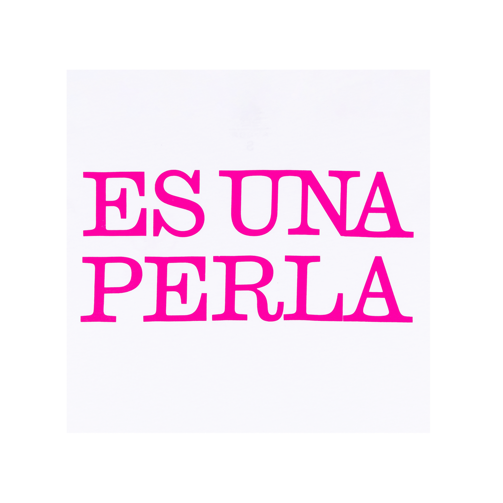 Es Una Perla White Tee